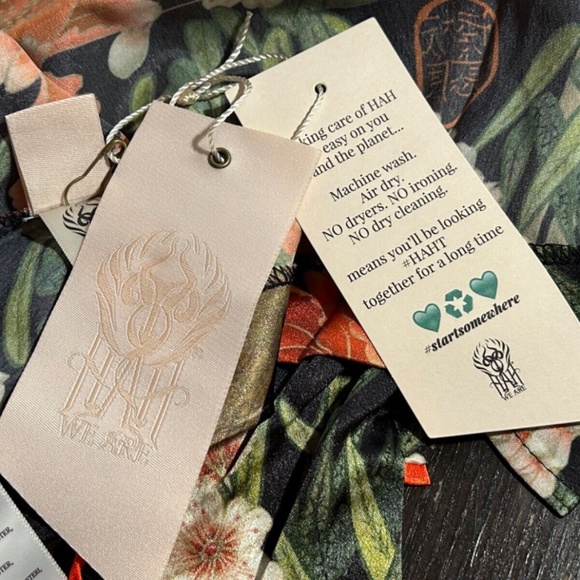 We Are HAH Perfectly Taylored Satin Floral Midi Wrap Dress Flock Together Noir S - Picture 6 of 12